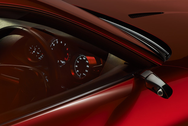 sanguine lecurie/sanguine/16-03_maxime_guyon_mazda_03.jpg